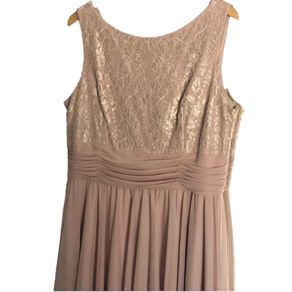 JH Evenings dress - Picture 2 of 9